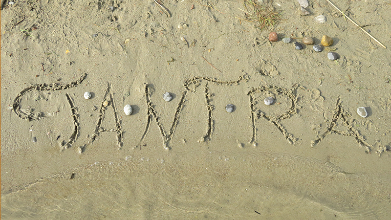 Tantra_Name_Im_Sand800x450